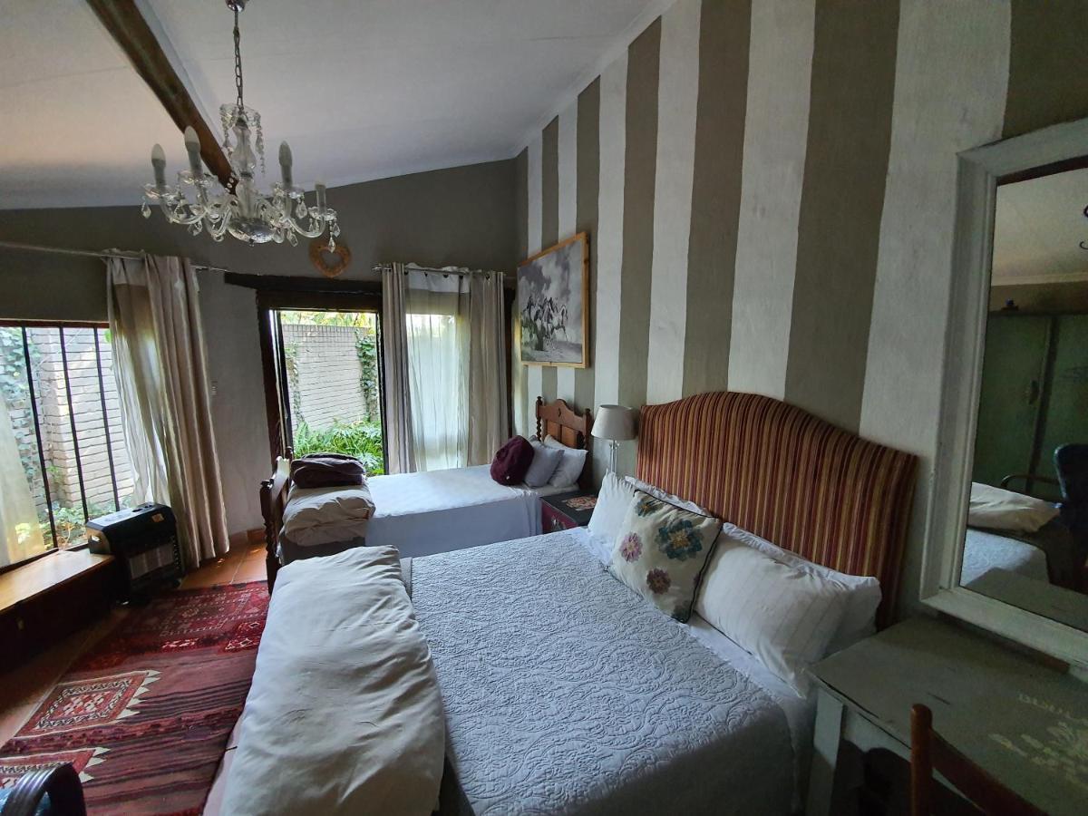 Waterhouse Guest Lodge - Indus Street Pretoria-Noord Dış mekan fotoğraf
