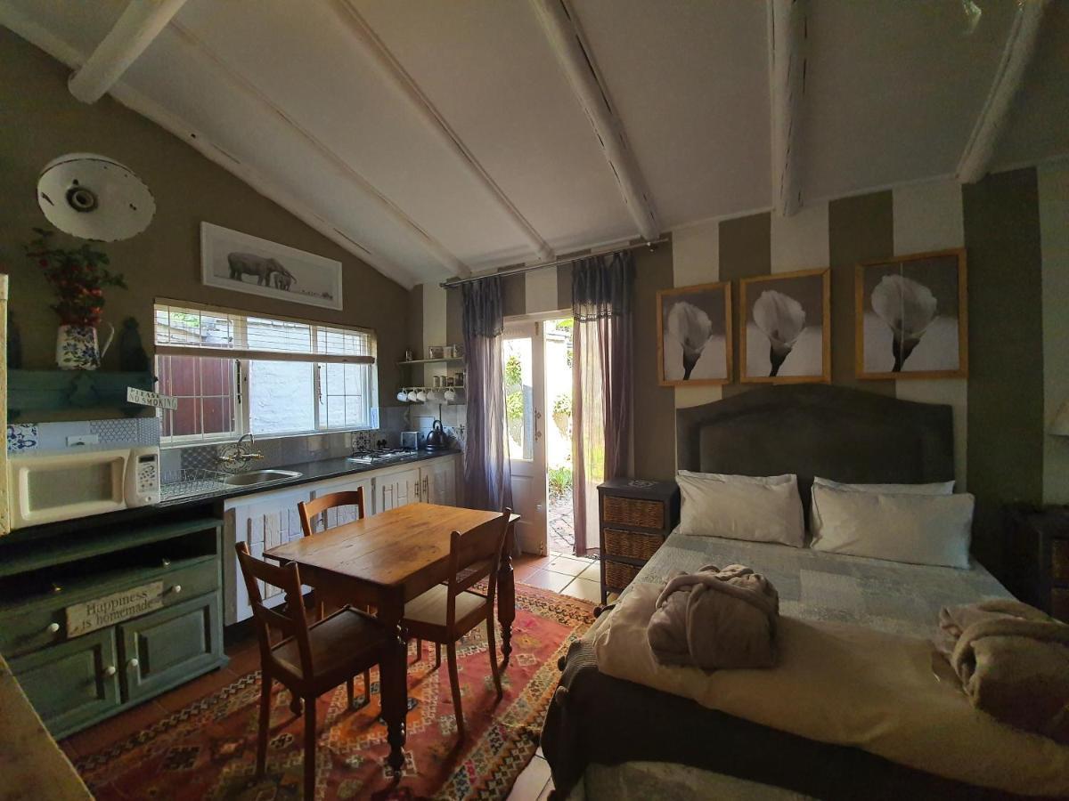 Waterhouse Guest Lodge - Indus Street Pretoria-Noord Dış mekan fotoğraf