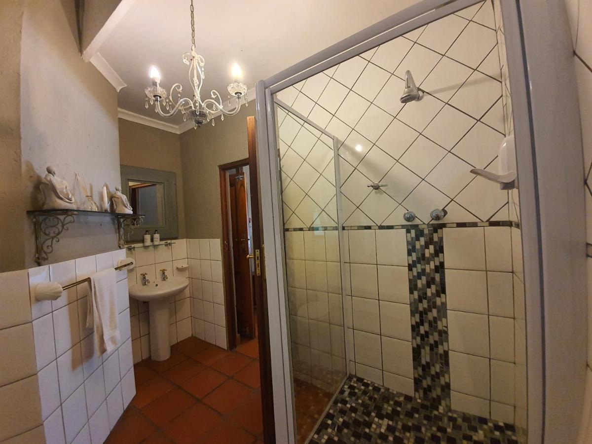 Waterhouse Guest Lodge - Indus Street Pretoria-Noord Dış mekan fotoğraf