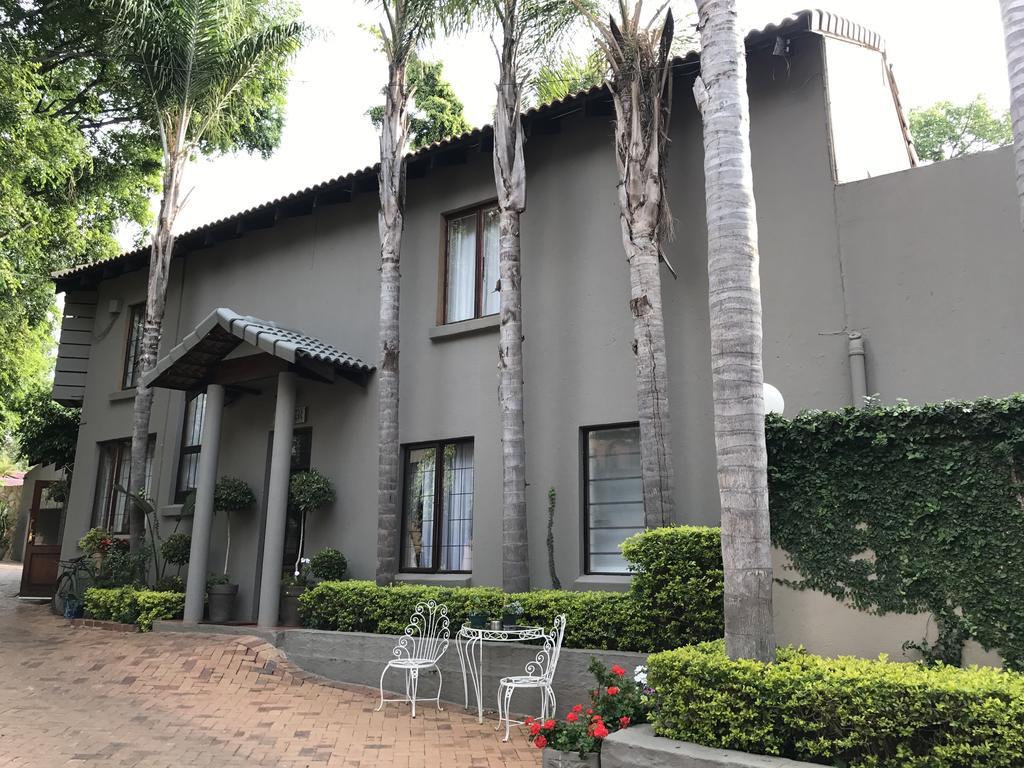Waterhouse Guest Lodge - Indus Street Pretoria-Noord Dış mekan fotoğraf