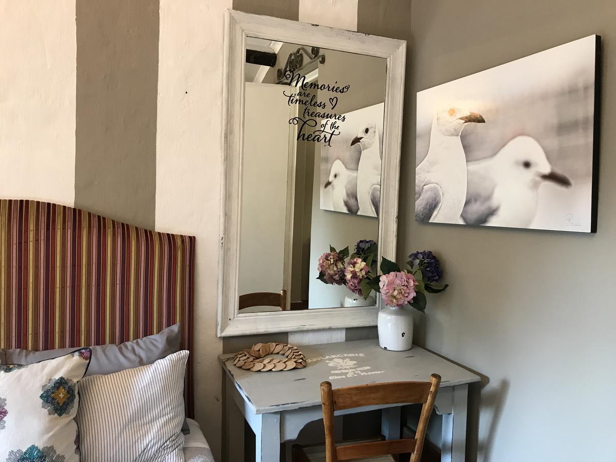 Waterhouse Guest Lodge - Indus Street Pretoria-Noord Dış mekan fotoğraf